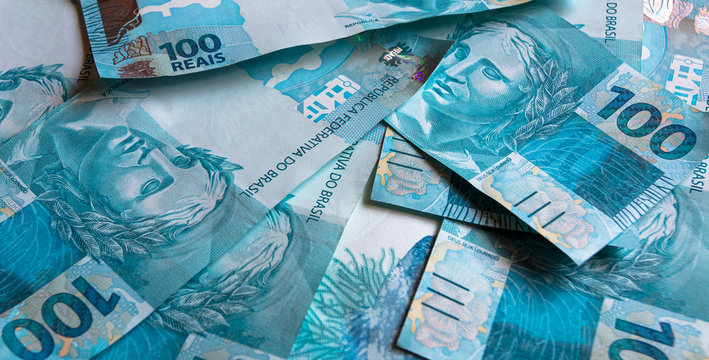 DINHEIRO NOTAS DE 100 REAIS